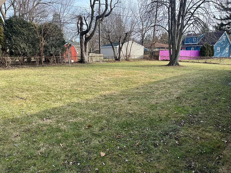 1253 Eastgate Rd — Photo 16