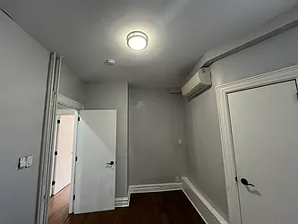 84 Romaine Avenue, #E