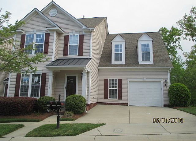 1st image of 14441 Greenpoint Ln