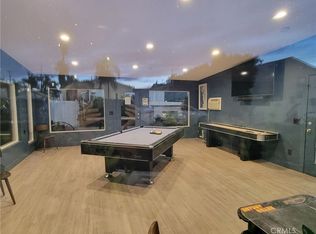 8250 Lankershim Blvd, North Hollywood, CA 91605