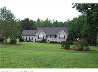 228 Wood View Ln, Lexington, NC 27295