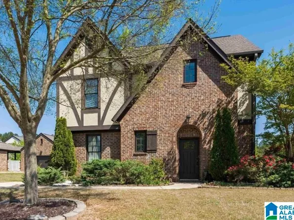 1070 Regent Park Dr, Birmingham, AL 35242