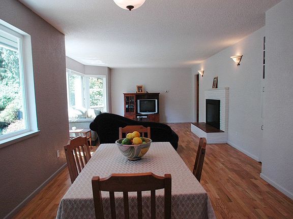 Casual Dining Looking Toward Living Room