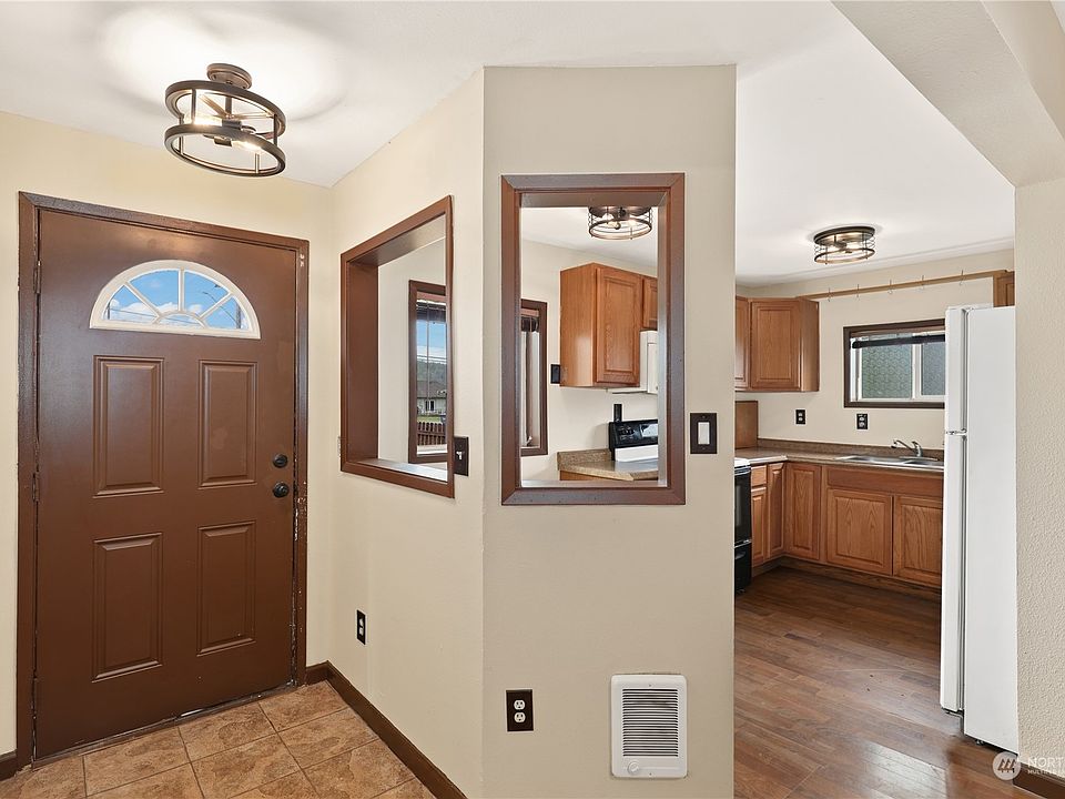 1217 Orting Kapowsin Highway E, Orting, WA 98360 Zillow