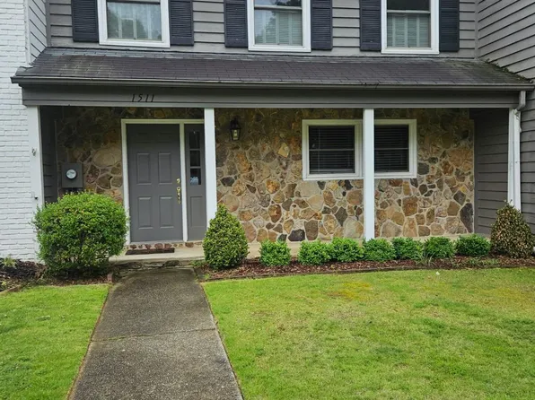 1511 Regency Blvd SE, Decatur, AL 35601
