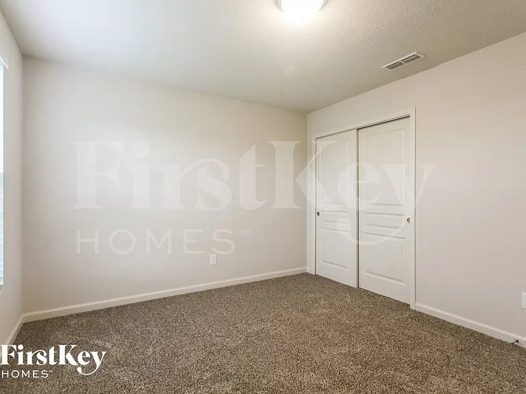 6924 Park Grove Blvd — Photo 13
