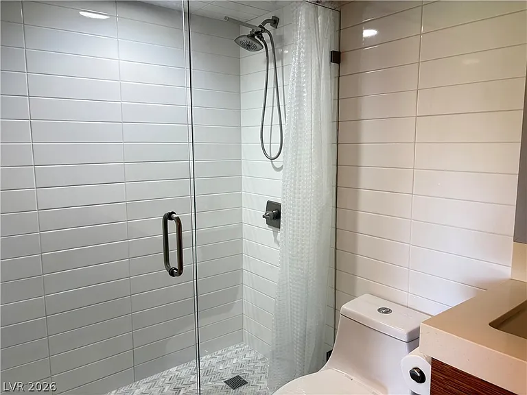 2855 Geary Pl #3201 — Photo 8