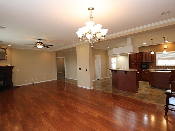 4th image of 275 Walnut Grove Rd