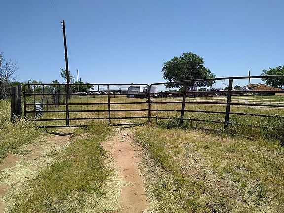 2nd image of 15631 Fm Road 91