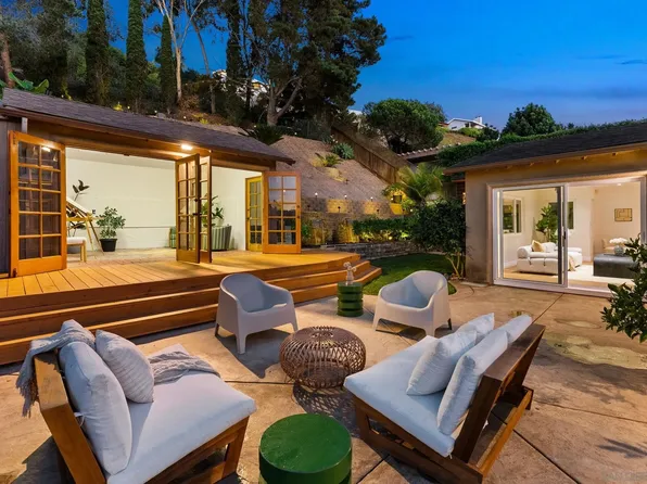 2261 Garfield Rd, San Diego, CA 92110