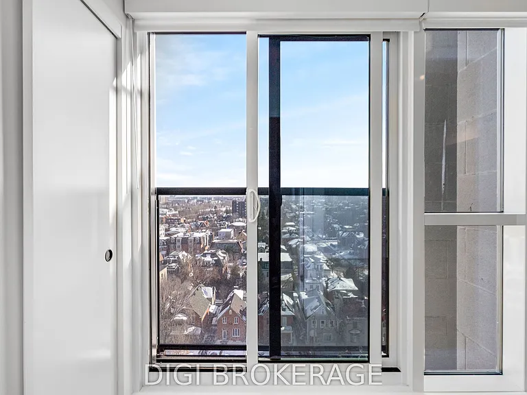 560 Rideau St #1201 — Photo 21