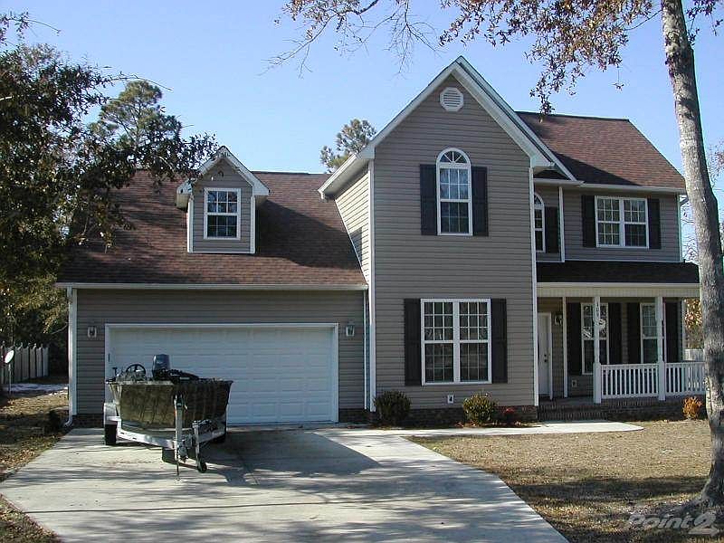 109 SHORE COURT 001