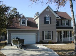 109 Shore Ct, Sneads Ferry, NC 28460
