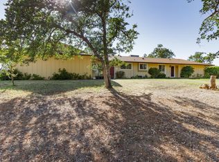 12800 Akrich St, Redding, CA 96003