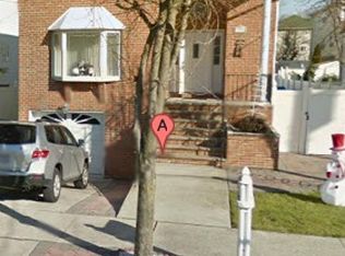 95 Hecker St, Staten Island, NY 10307