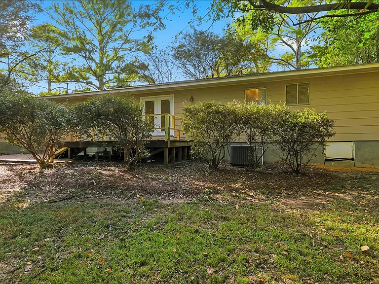 1632 Winchester St — Photo 25