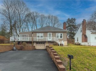 5 Faye Ave, New Windsor, NY 12553