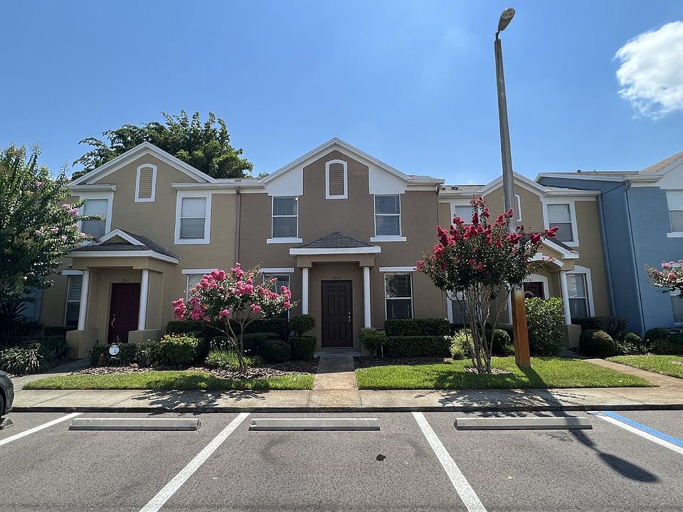1st image of 1245 Beckenham Way