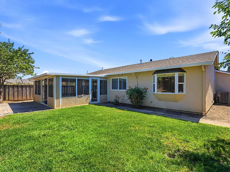 522 Lanning Ct — Photo 20