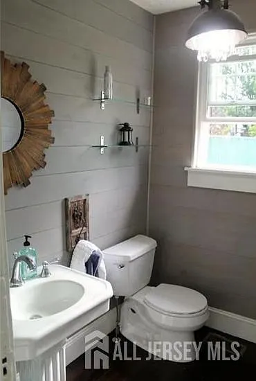 272 Lake Ave — Photo 40