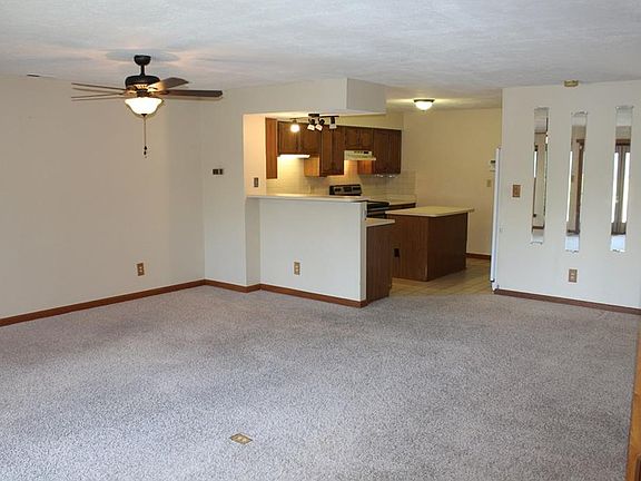 5th image of 6425 Cotton Bay Dr N