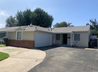 18718 Cohasset St, Reseda, CA 91335