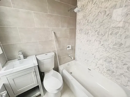 Rented by Bohemia Realty Group | media 3