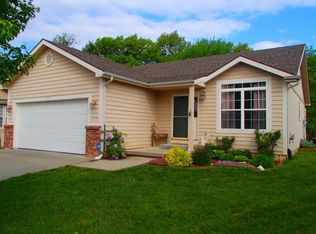 1115 W Eagle Pass Ct, Ottawa, KS 66067