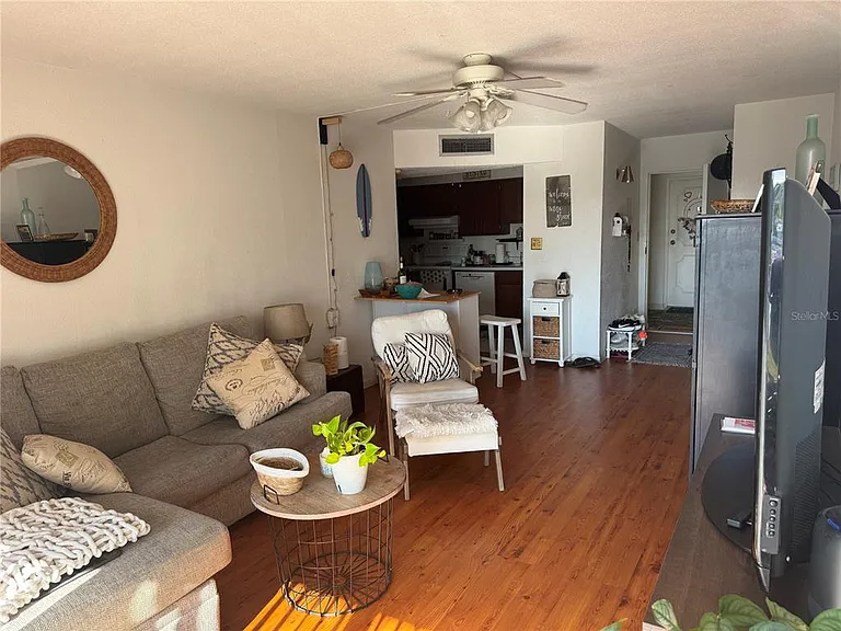 10365 Paradise Blvd #10 — Photo 7