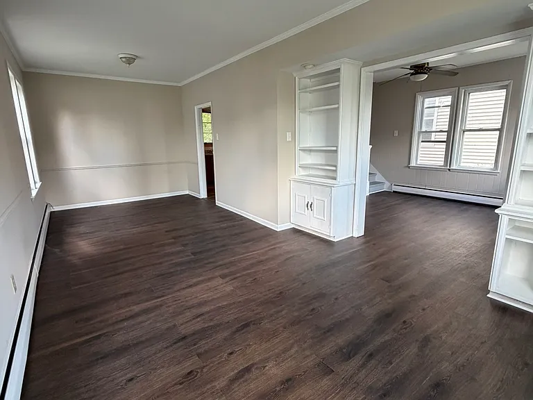 2040 Edna Ave — Photo 3