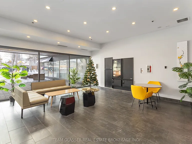 675 Richmond St #609 — Photo 4