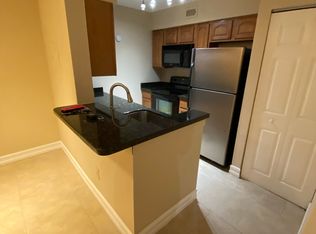 2803 N Oakland Forest Dr APT 308, Fort Lauderdale, FL 33309