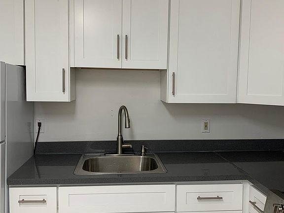 2nd image of 1188 Edsel Dr #2