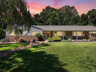 3 Five Acre Court, Smithtown, NY, 11787