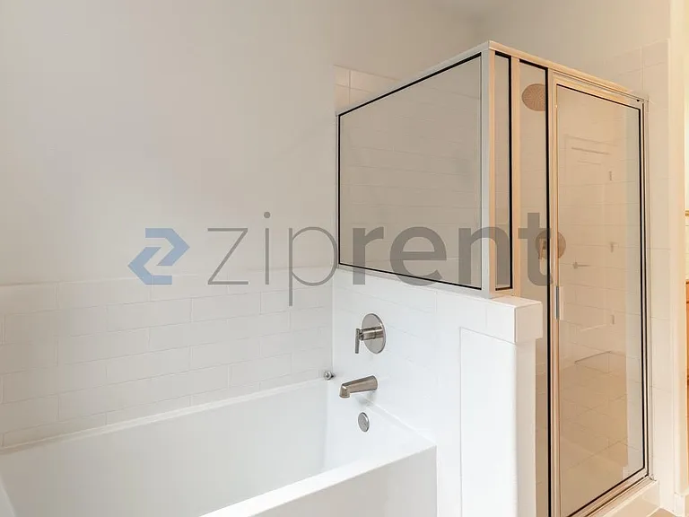 6800 Menchaca Rd #45 — Photo 36