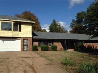 2610 Moonview Rd, Millington, TN 38053