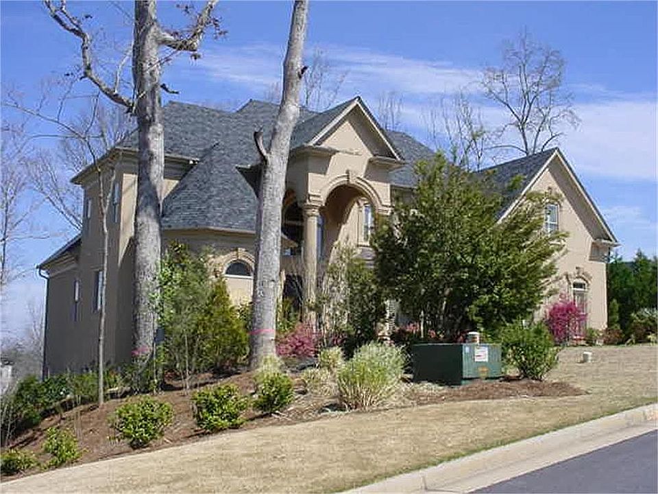 2nd image of 8920 Firestone Cir