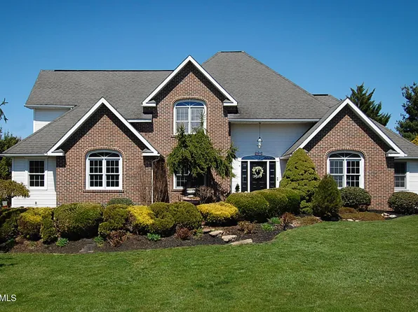 181 Golf View Dr, Lewisburg, PA 17837