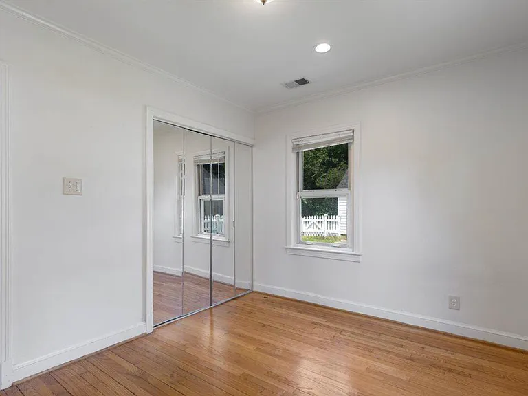 4810 Delaware St — Photo 18