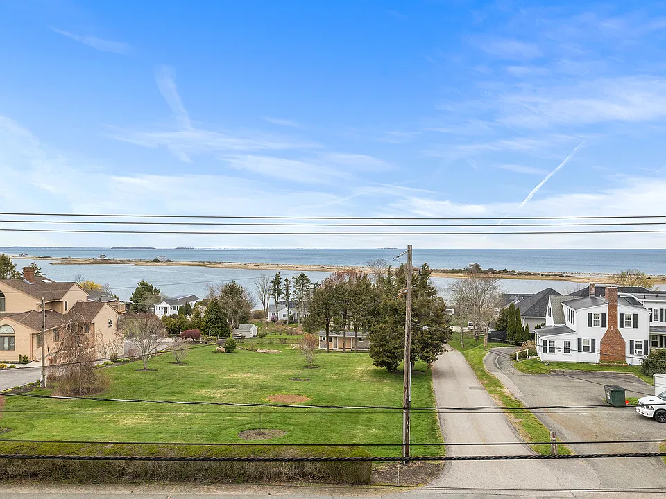 81 Warren Ave #2A