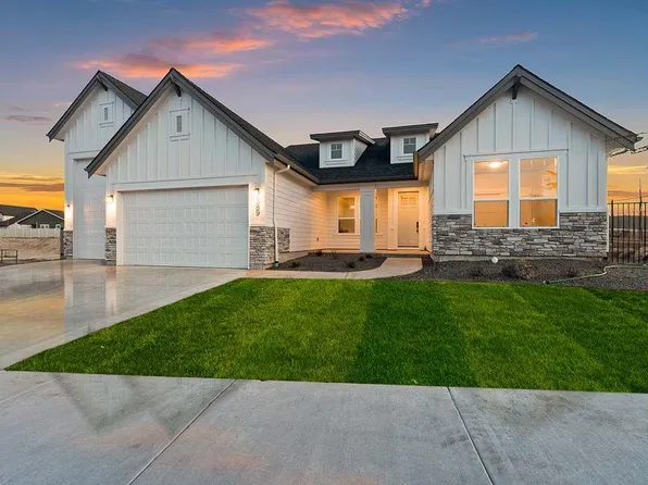 2121 N Garnet Creek Ave, Star, ID 83669