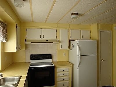 2nd image of 719 Lake Kathryn Cir