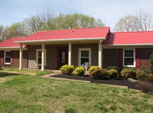 512 Saddle Dr, Nashville, TN 37221