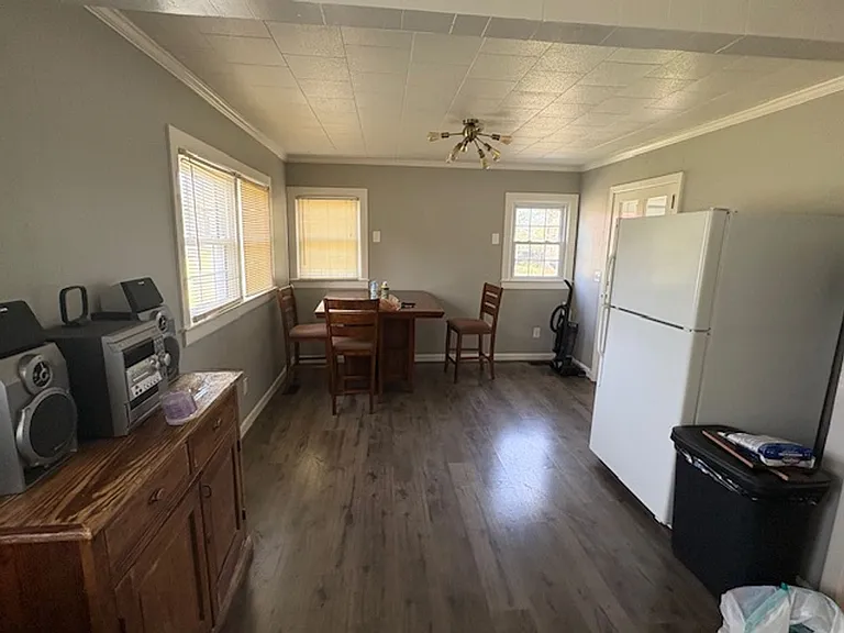 290 Paraham Rd S — Photo 15