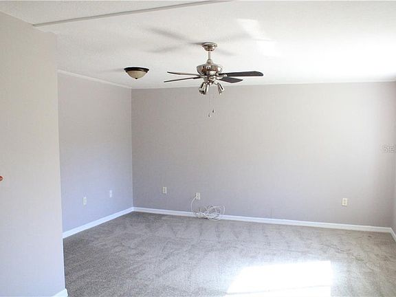 3rd image of 209 W Chesley Ave