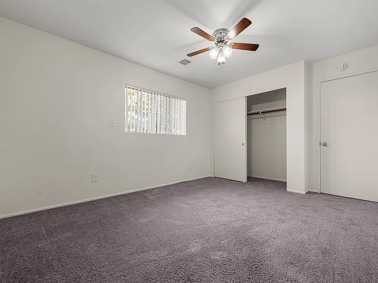 Park Place Apartments — Photo 16