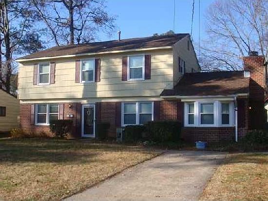 1st image of 455 Dauphin Ln