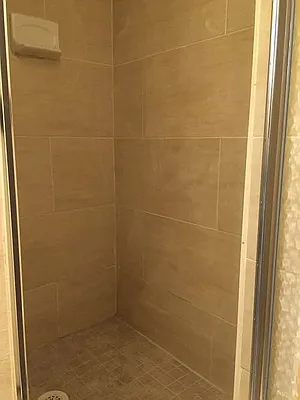 Rented by Cyclone Realty | media 17