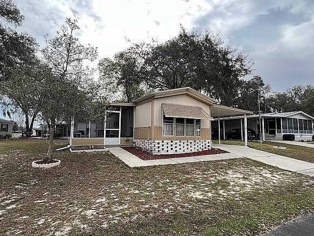 1st image of 418 Tulip Dr