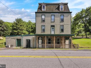1634 Moselem Springs Rd, Hamburg, PA 19526
